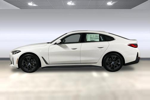 Alpine White 2025 BMW i4 Gran Coupe xDrive40