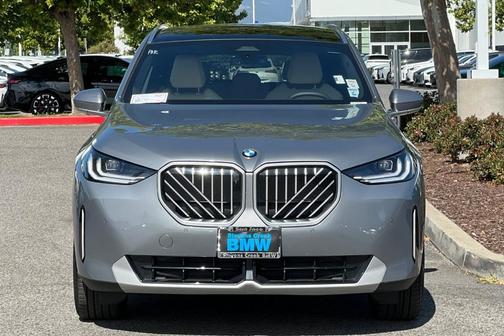 Skyscraper Grey Metallic 2026 BMW X3 30 xDrive