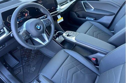 Black Sapphire Metallic 2026 BMW X1 xDrive28i