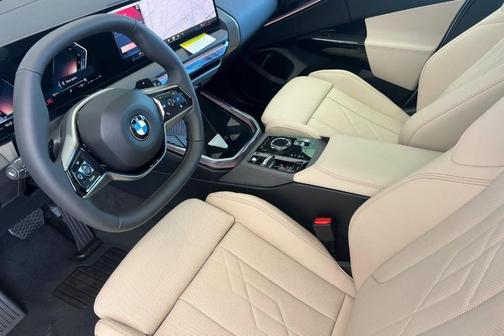 Mineral White Metallic 2026 BMW X3 30 xDrive