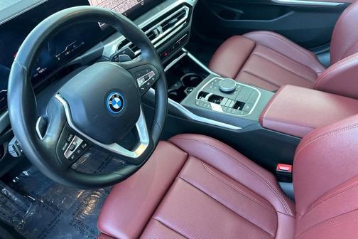 2023 BMW 330e Base