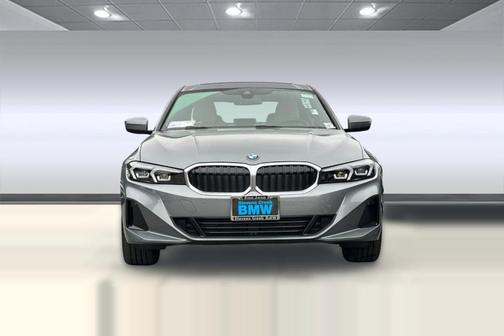 2025 BMW 330 i
