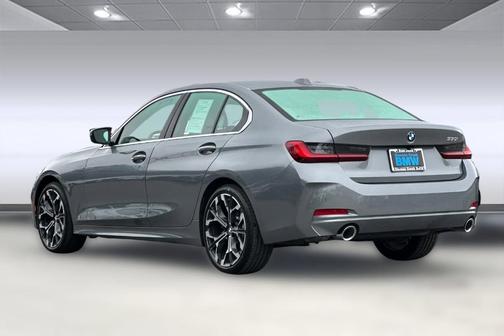 2025 BMW 330 i