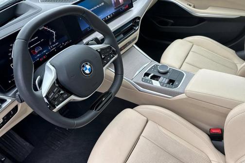 2025 BMW 330 i