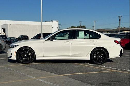 2025 BMW 330 330i Sedan