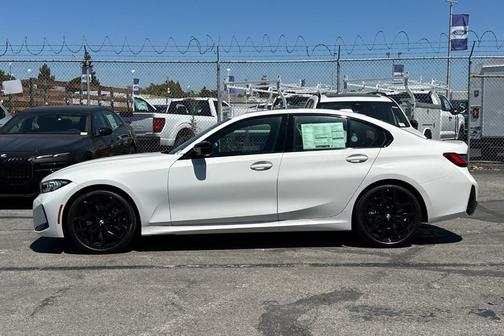 2025 BMW 330 330i Sedan