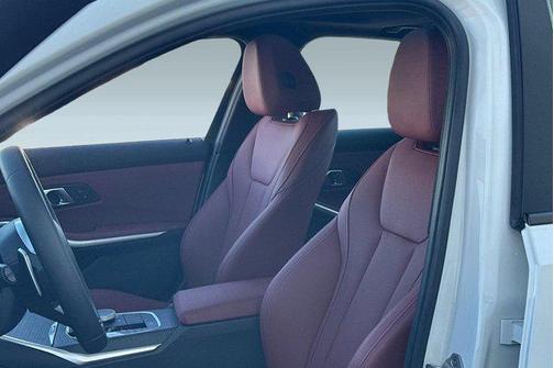 2025 BMW 330 330i Sedan