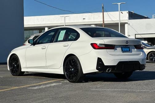 2025 BMW 330 330i Sedan