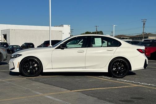 2025 BMW 330 330i Sedan