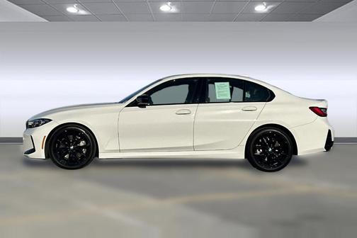 2025 BMW 330 330i Sedan