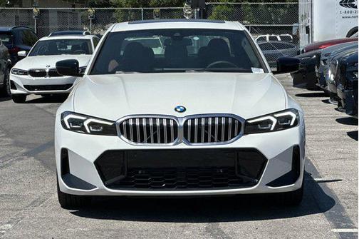 2025 BMW 330 330i Sedan