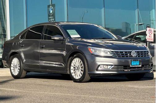 2017 Volkswagen Passat 1.8T SE