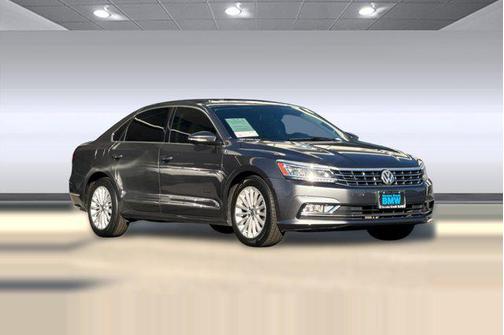 2017 Volkswagen Passat 1.8T SE