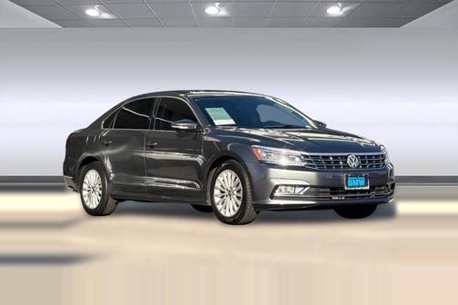 2017 Volkswagen Passat 1.8T SE