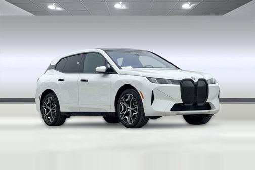 2026 BMW iX xDrive45