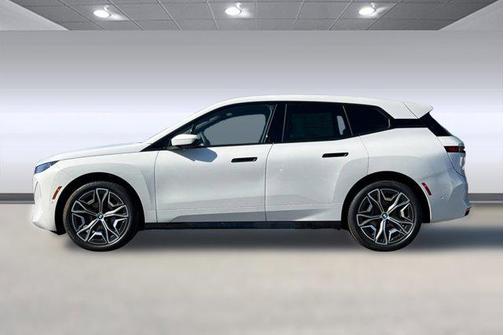 Alpine White 2026 BMW iX xDrive45