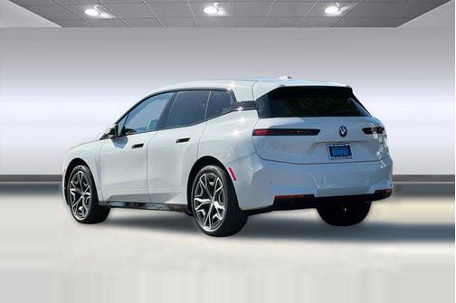 Alpine White 2026 BMW iX xDrive45