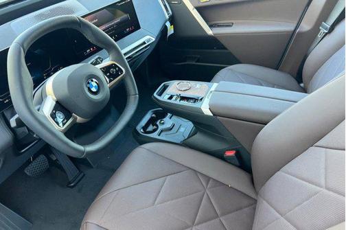 Alpine White 2026 BMW iX xDrive45