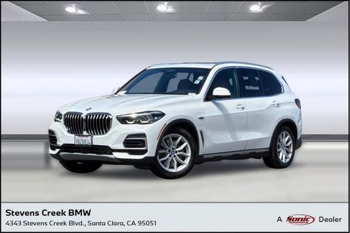Alpine White 2022 BMW X5 PHEV xDrive45e