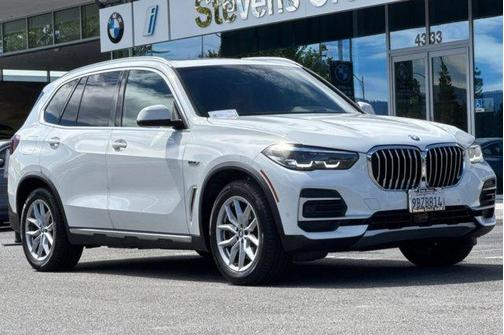 Alpine White 2022 BMW X5 PHEV xDrive45e