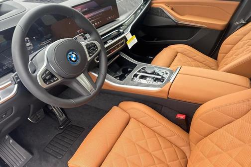 2026 BMW X5 PHEV xDrive50e