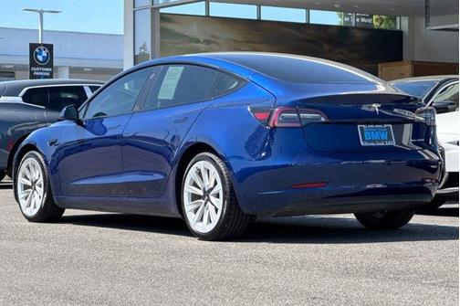 Deep Blue Metallic 2021 Tesla Model 3 Long Range