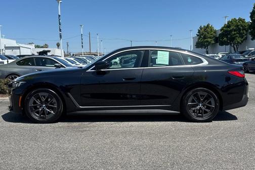 Black Sapphire Metallic 2025 BMW i4 Gran Coupe eDrive40