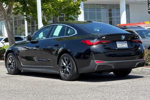 Black Sapphire Metallic 2025 BMW i4 Gran Coupe eDrive40