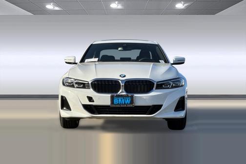 2023 BMW 330 330i