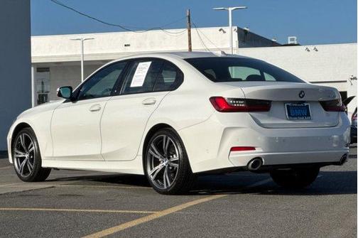 2023 BMW 330 330i