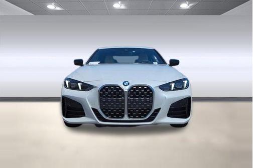 Mineral White Metallic 2025 BMW 430 i