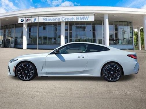 Mineral White Metallic 2025 BMW 430 i