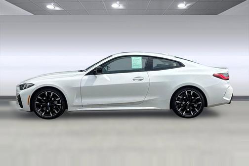 Mineral White Metallic 2025 BMW 430 i