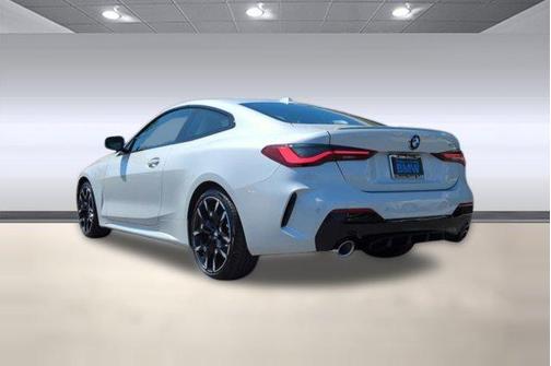 Mineral White Metallic 2025 BMW 430 i