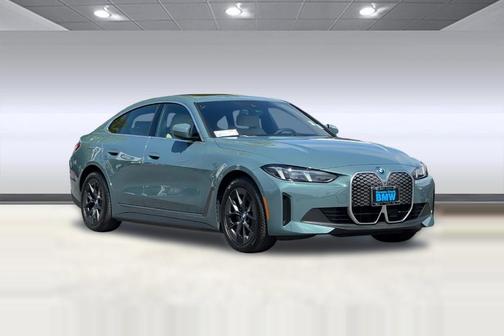 Cape York Green Metallic 2025 BMW i4 Gran Coupe eDrive40