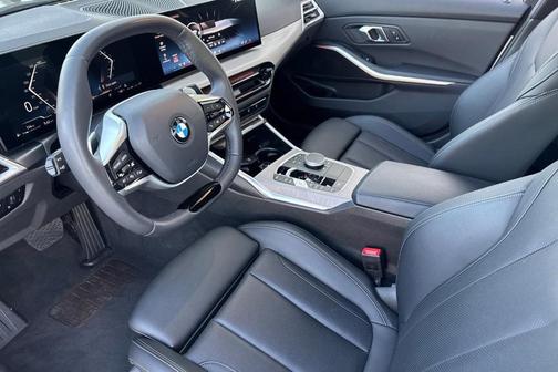 2025 BMW 330 330i