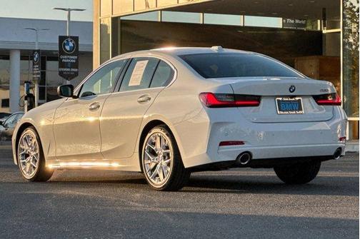 2025 BMW 330 330i