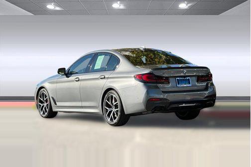 2023 BMW 530 i xDrive