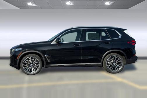 Black Sapphire Metallic 2026 BMW X5 xDrive40i