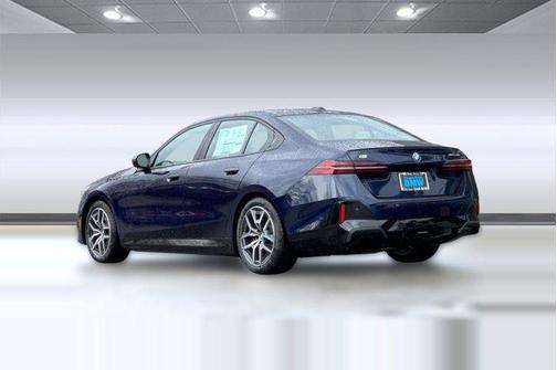 2026 BMW i5 eDrive40