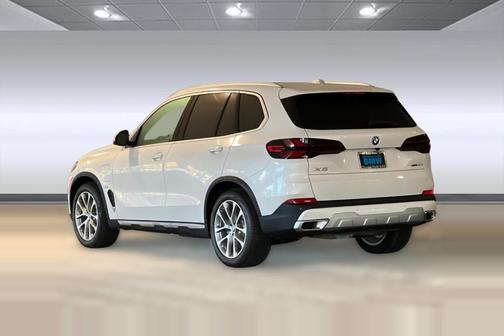2026 BMW X5 PHEV xDrive50e