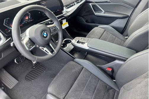 2026 BMW X2 xDrive28i