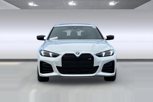 Alpine White 2026 BMW M440 i