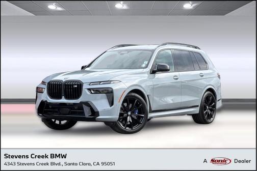 2023 BMW X7 M60i
