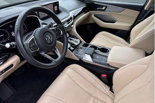 Platinum White Pearl 2023 Acura MDX Technology Package