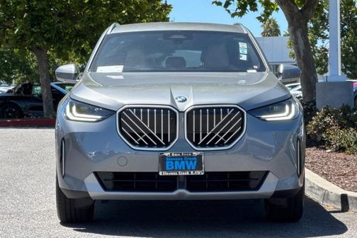 Skyscraper Grey Metallic 2026 BMW X3 30 xDrive