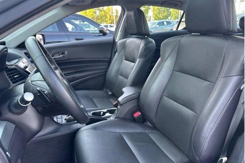 2016 Acura ILX Technology Plus Package