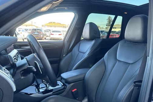 2024 BMW X3 M40i