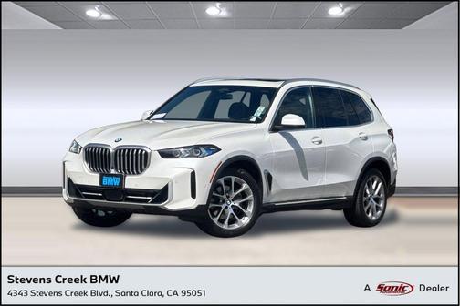 White 2024 BMW X5 xDrive40i
