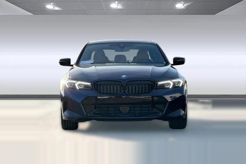 Tanzanite Blue II Metallic 2026 BMW 330 330i